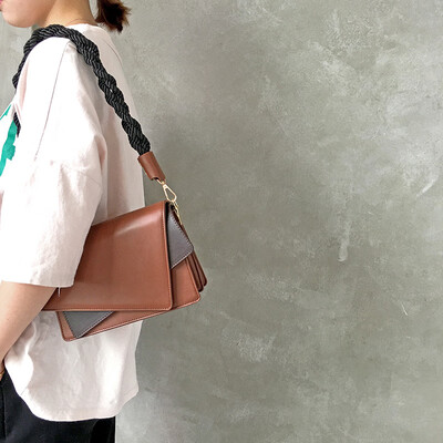 

Womens bag 2018 new Korean version of the atmosphere East Gate irregular irregular single shoulder shoulder bag ins small bag