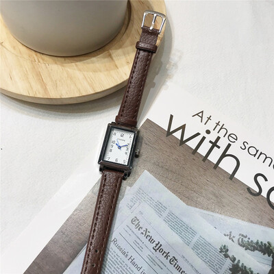 

Waterproof&fashionable womens watches New womens Unicorn Vintage temperament rectangular belt