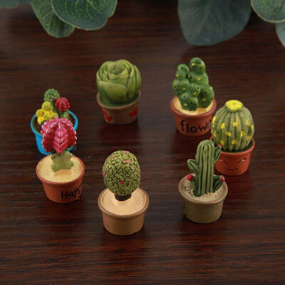 

Greensen Tiny Cactus Miniature Succulent Plants Pot Dollhouse Decoration Mini Plant 7 Pcs