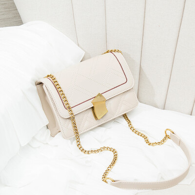 

Yang Qi inclined bag lady Baitao ins diamond chain small square bag inclined bag