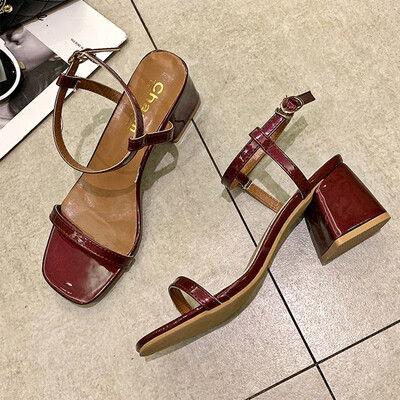 

Spring&summer womens shoes with a square-head rough&sandal high-heel black-painted sandal