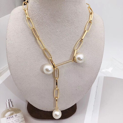 

Gold Color Queen Coin Pendant Necklace for Women Imitation Pearls Cross Choker Necklace Short Interlocking 2019 Fashion Jewelry