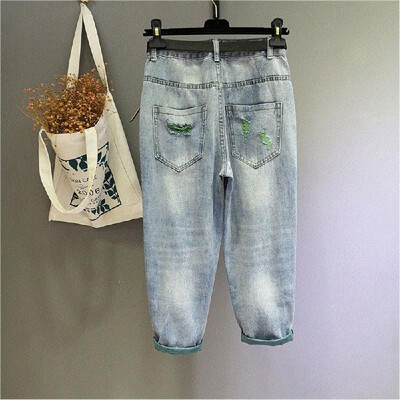 

Jeans female hole loose Korean student personality embroidery 2019 summer new high waist nine points slim pants 8012