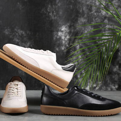 

Beijing Tokyo stencil shoes mens casual imports first layer cowhide skateboard shoes comfortable breathable wear-resistant black 43