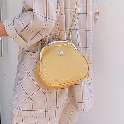 

Womens bag 2019 new fashion handbag summer small fresh chain Messenger bag wild net red Sen small bag