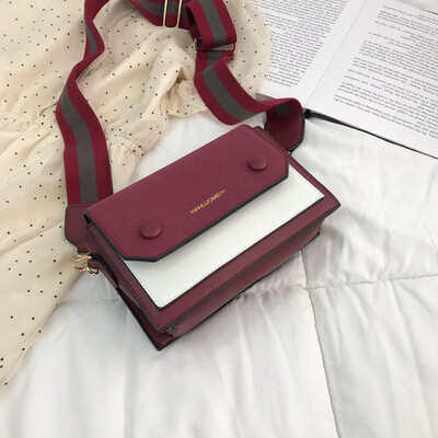 

2019 new retro hit color small square bag Korean casual temperament shoulder bag simple wild wide shoulder strap Messenger bag