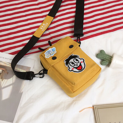 

Cartoon small bag female 2019 new fashion wild cute Wang Tsai bag Korean version of Harajuku canvas shoulder Messenger bag