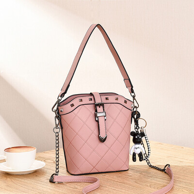 

Summer bucket womens bag fashion Korean student net red foreign style large capacity shoulder Messenger bag