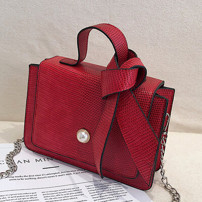 

On the new foreign style womens bag 2019 new tide Korean version of Joker Messenger bag fashion chain shoulder bag