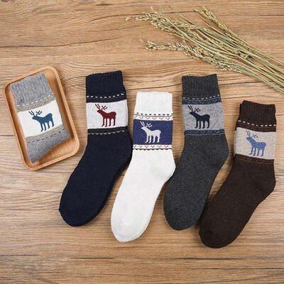 

5 Pack Mens Vintage-style Christmas Socks Warm Christmas Elk Crew Socks For Men