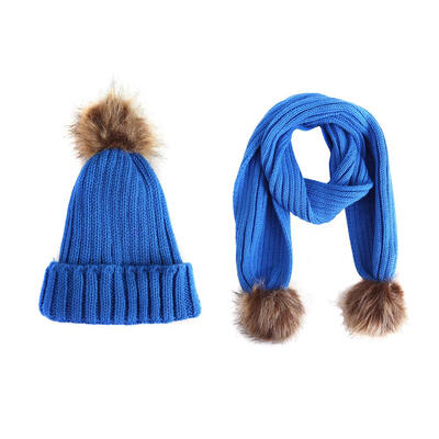 

2pcs Cute Children Girls Pompom Fleece Hats Scarf Kids Winter Warm Set Gift