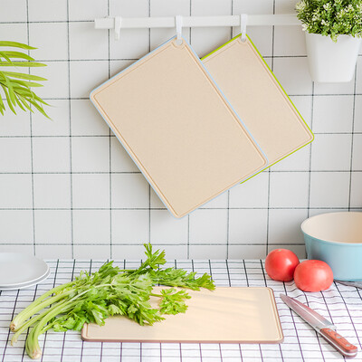 

Beijing Tokyo silver ion anti-mildew antibacterial wheat cutting board cutting board fruit board plate complementary food board household knife board plastic cutting board three-piece suit
