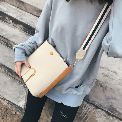 

Tailored Woman Small Bag Wild Shoulder Bag Shoulder Bag Wide Shoulder Strap Messenger Bag