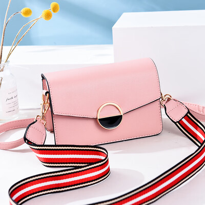 

Summer ladys new trendy Korean version of fashion one shoulder slant bag 100 simple square bag