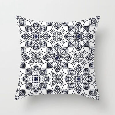 

Blue And White Printed Peach Skin Sofa Decorative Pillowcase