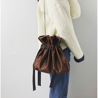 

Tailored Women Drawstring Chain Bag Beam Port Storage Bag Shopping Bag Shoulder Bags BW