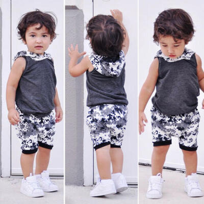 

2PCS Newborn Baby Boys Sleeveless Hooded TopsCamo Shorts Outfits Clothes Set