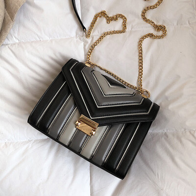 

Ins small bag female chic wild 2019 new wave Korean version of the slung shoulder chain fashion personality small square bag