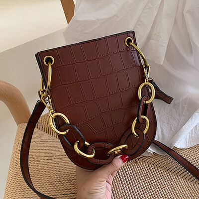 

2019 new Korean version of crocodile handbag single shoulder oblique satchel chain summer fashion U-shaped womens bag