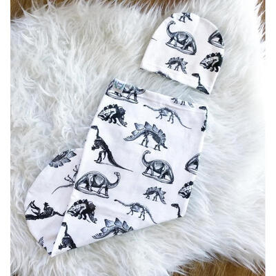 

Newborn Baby Swaddle Blanket Sleeping Muslin Wrap Bath Towel Hat Set