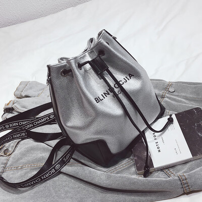 

Advanced foreign gas bag chic Korean version 100 bucket bag new 2019 fashion double shoulder bag oblique satchel bag