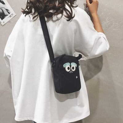 

Funny small bag female 2019 new ins Japanese Harajuku canvas bag wild cute girl slung shoulder bag