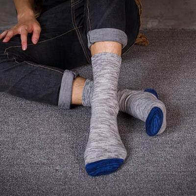 

Retro Cotton Mens Socks Vintage Casual Soft Male Crew Socks For Autumn Winter 1 Pair