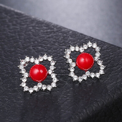

2019 Fashion Jewelry New Brand Design Silver Color Imitation Pearl Stud Earrings For Women New Accessories Wholesale Earrings