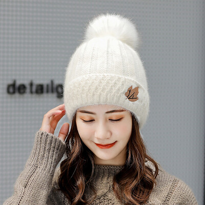 

2019 autumn&winter hat womens hair ball hair wool hat tide hundred han version of the warm hat maple hair knitted hat