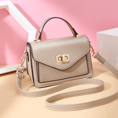 

A Simple Single Shoulder Slant Bag for Ms ins in the Korean Version of New Female Trendy in Summer