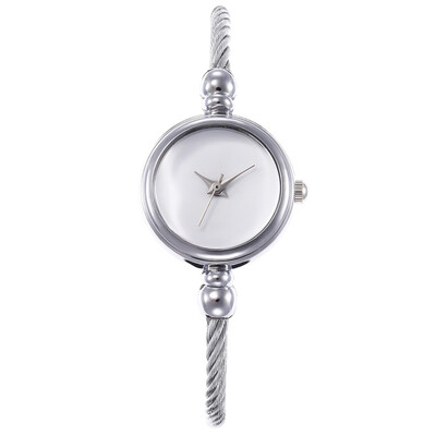 

New ladies alloy wire rope bracelet watch chic wind fresh student casual fashion watch female models