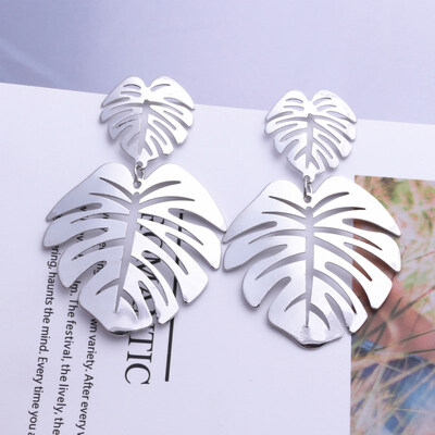

EK601 New Fashion Hollow Leaves Drop Earrings for Female Long Leaf Pendant Statement Earring Fashion Party Jewelry Wholesale