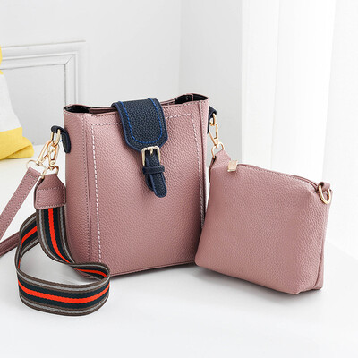 

Female bag 2019 spring new cool Korean fashion handbag shoulder Messenger bag bun bag