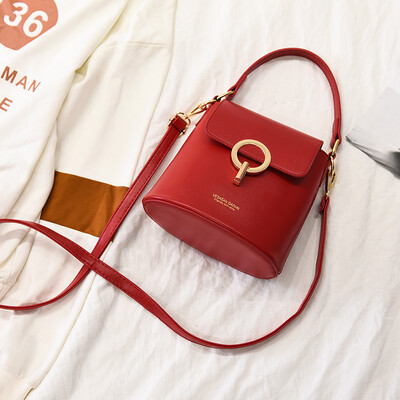 

Shangxin small bag oblique satchel simple Korean version of foreign gas ins super fire oblique span students 100 bucket bag 100