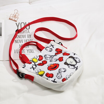 

Cute canvas bag lady bag Summer fresh students shoulder slanting bag lady Baitiens
