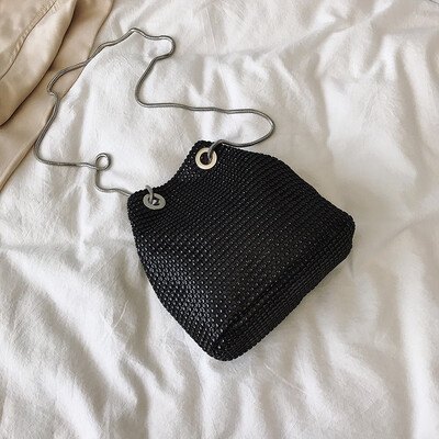 

Summer ins super fire sequin bag female 2019 new Korean version of the wild single shoulder slung fashion chain bucket bag