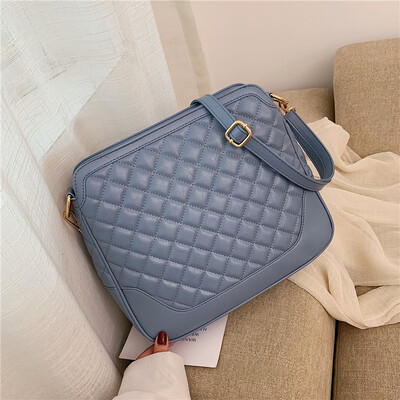 

Small fragrance rhombic embroidered line bag female 2019 new Korean version of the wild single shoulder slung fashion large capacity small square bag