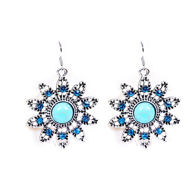 

Fashion Design Jewelry Turquoise Carved Hollow Flower-Shaped Dangle Earrings