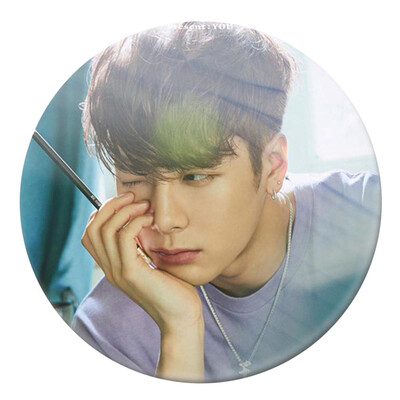 

KPOP GOT7 Tinplate Badge Cute Cartoon Brooch Bag Pendant Boys Girls Accessories Hot Gift for Fans