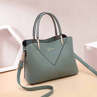 

Womens high-capacity commuter handbags business fashion slung simple soft texture Joker ladies