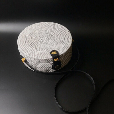 

Tailored Circle Handwoven Bali Round Retro Rattan Straw Beach Bag Crossbody