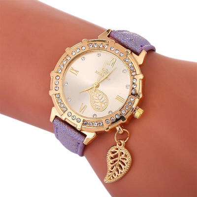 

2019 Fashion Women Luxury Watch New Design Pendant Clock Leather Band Quartz Wristwatch Lady Female Diamond Watches Reloj Mujer