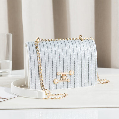 

The fashion texture of the autumn&winter network celebrity girl on the tide&the foreign gas in the chain slanted&slung