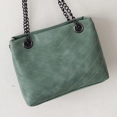 

2019 the Korean version of the new chain bag Korean version of the simple texture bag large capacity leisure mother bag female bag