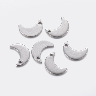 

304 Stainless Steel Charms Moon Stainless Steel Color 10x7x1mm Hole 1mm