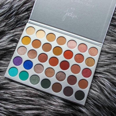 

Pro 35 Colors Makeup Eyeshadow Palette Shimmer Matte Eye Shadow Cosmetics Beauty