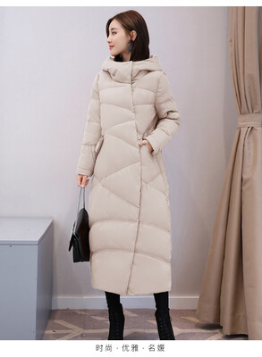 

Chāo cháng kuǎn yǔróngfú nǚguò xī jiāzhǎng 2018 dōngjì jiā hòu bǎonuǎn wàitào 235000 Extra long down jacket womens over the kne