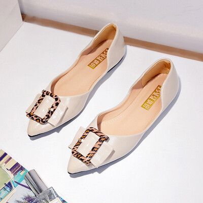 

Shoes Womens Spring&Summer Tip Square Button Shallow Flat-soled Single Shoes Korean Version Baitao Hollow Working Shoes