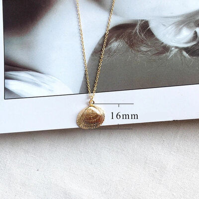 

IF ME 2019 New Fashoin Gold Color Cowire Shell Conch Chain Necklace Pendant For Women Vintage Minimalist Starfish Summer Jewelry