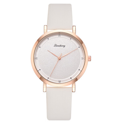 

Womens trend simple temperament quartz watch Europe&America hot belt watch